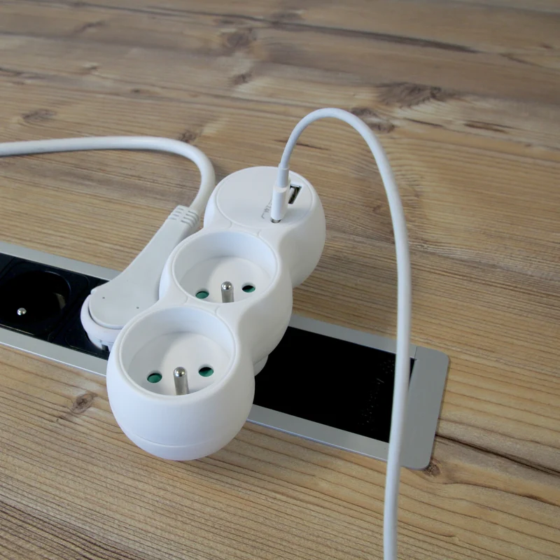 White terminal block - 2x16A with USB-A +USB-C
