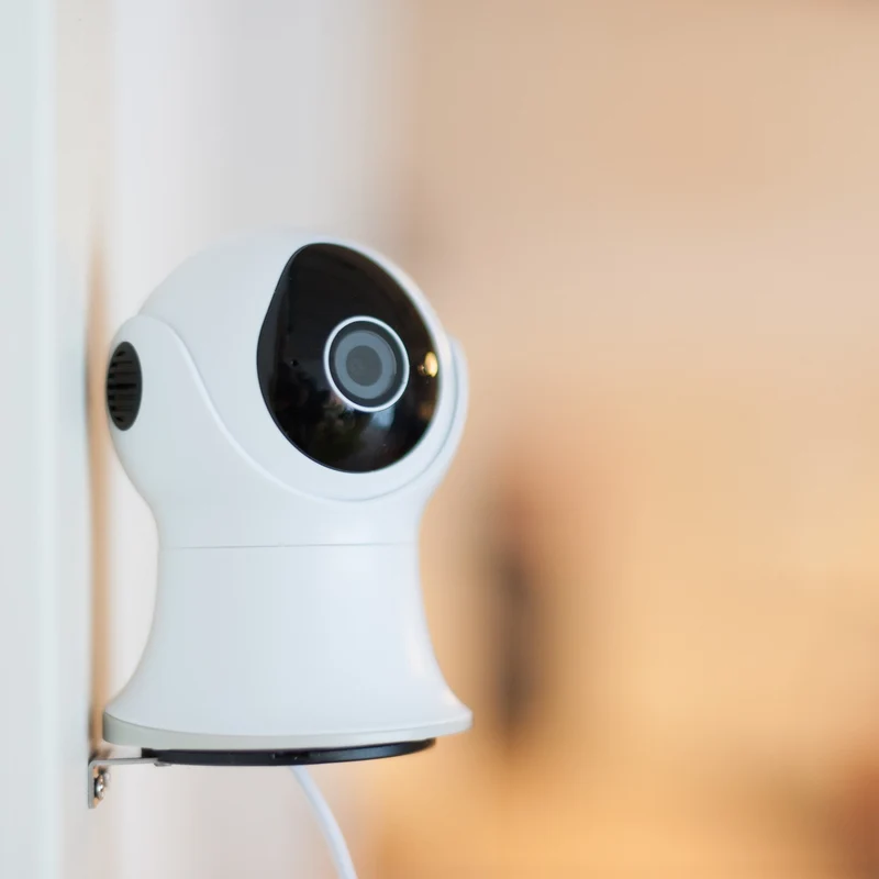 Indoor and outdoor rotating Wi-Fi camera - 1280 x 1080 p