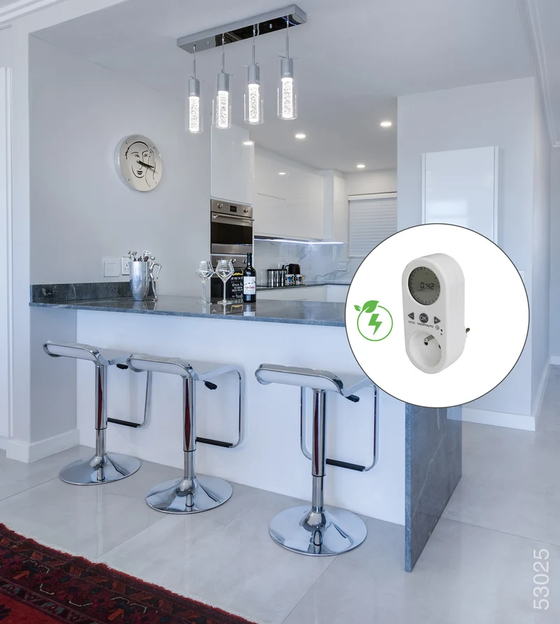 Digital timer with large LCD