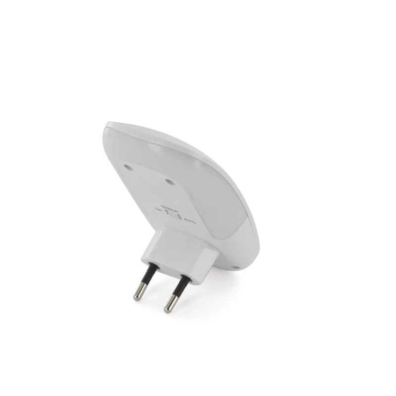Nightlight with dual detection mouse design