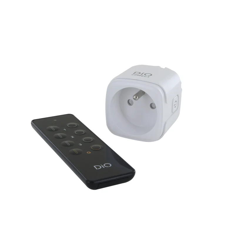 Connected plug with remote control - DiO Connect