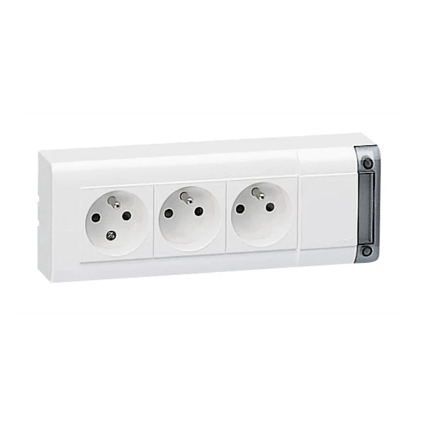 Bloc multiprise saillie 3x2P+T LEGRAND 050609