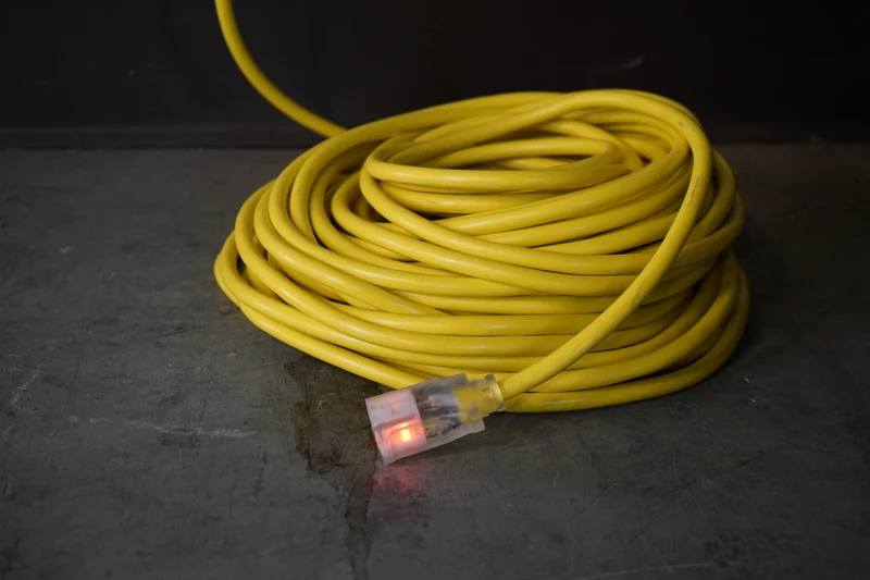 RALLONGE 12/3 100' SIMPLE -40 JAUNE SOUTHWIRE 2589SWCA02