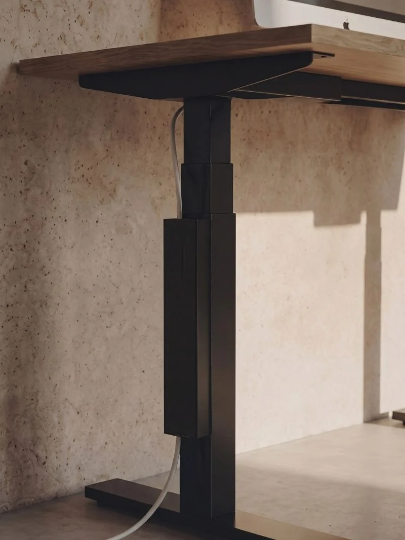 Goulotte Passe-Câbles Verticale Magnétique | 40 cm