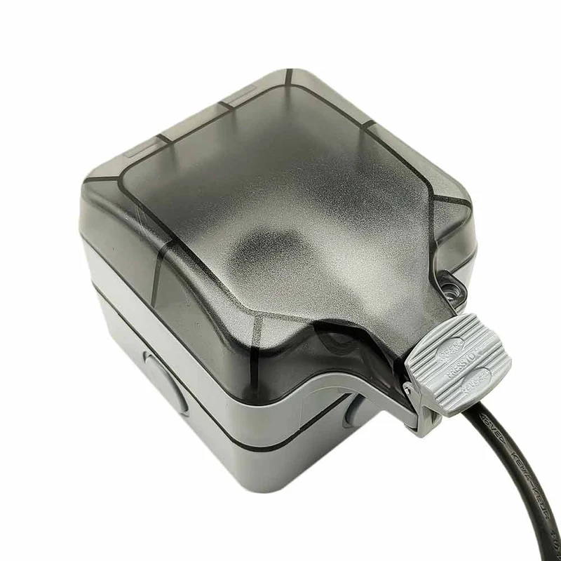 Norme EU Prise Étanche Extérieure IP66 avec Interrupteur Télécommande (Modèle: 0020774)