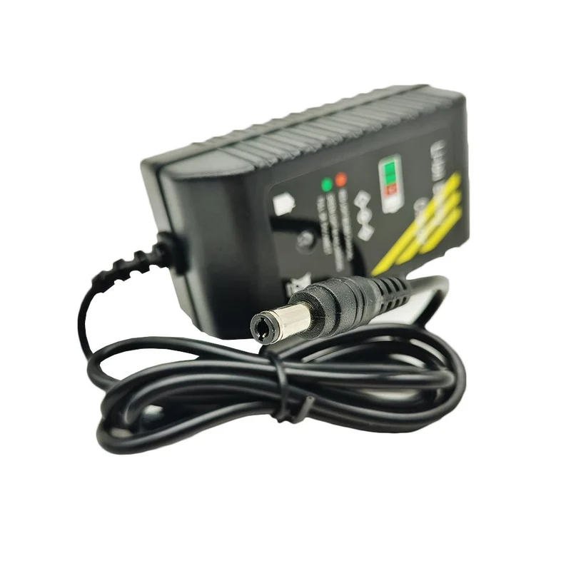CC 25.2V 1A Chargeur Batterie Lithium Standard Européen