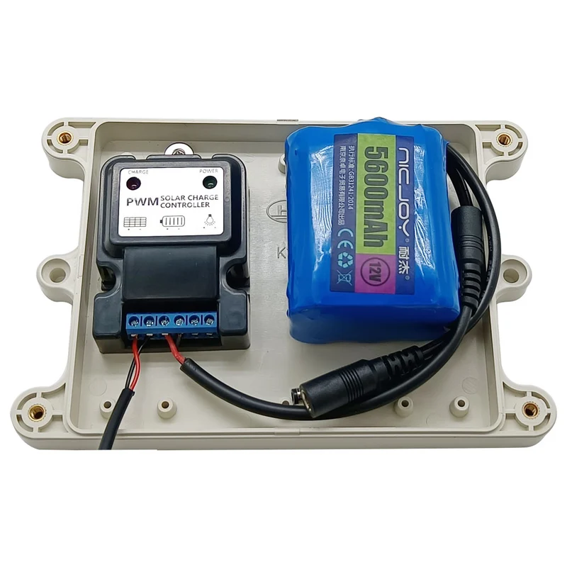 Kit panneau solaire 12V avec régulateur de charge et batterie lithium 5600mAh (Modèle: 0010205)