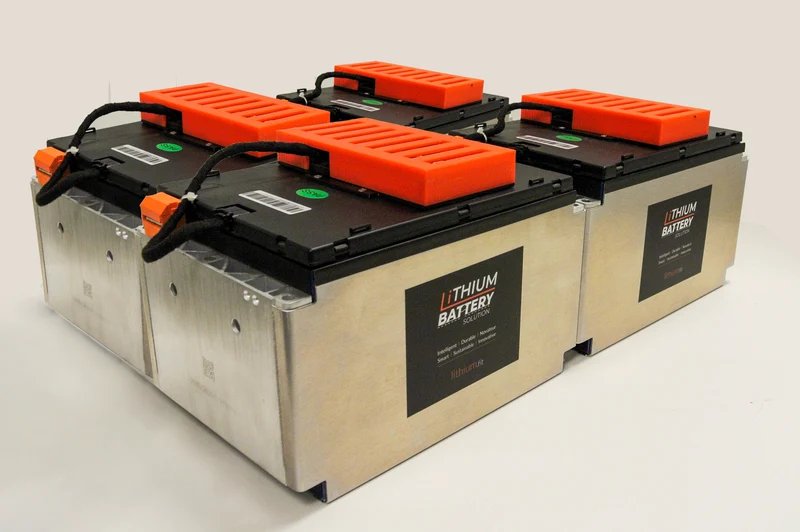 Lithium Battery Solution | 4X LBS 200 (LiFePO4) | Commercial Industrial battery Lithium-ion | with External BMS