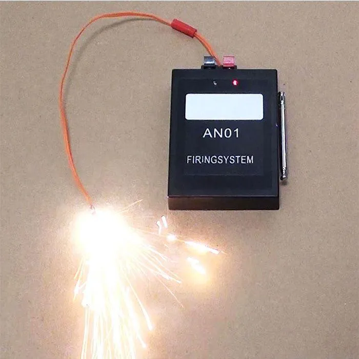 Une télécommande sans fil 12 dispositifs d'allumage pour feux d'artifice (Modèle: 0020375)