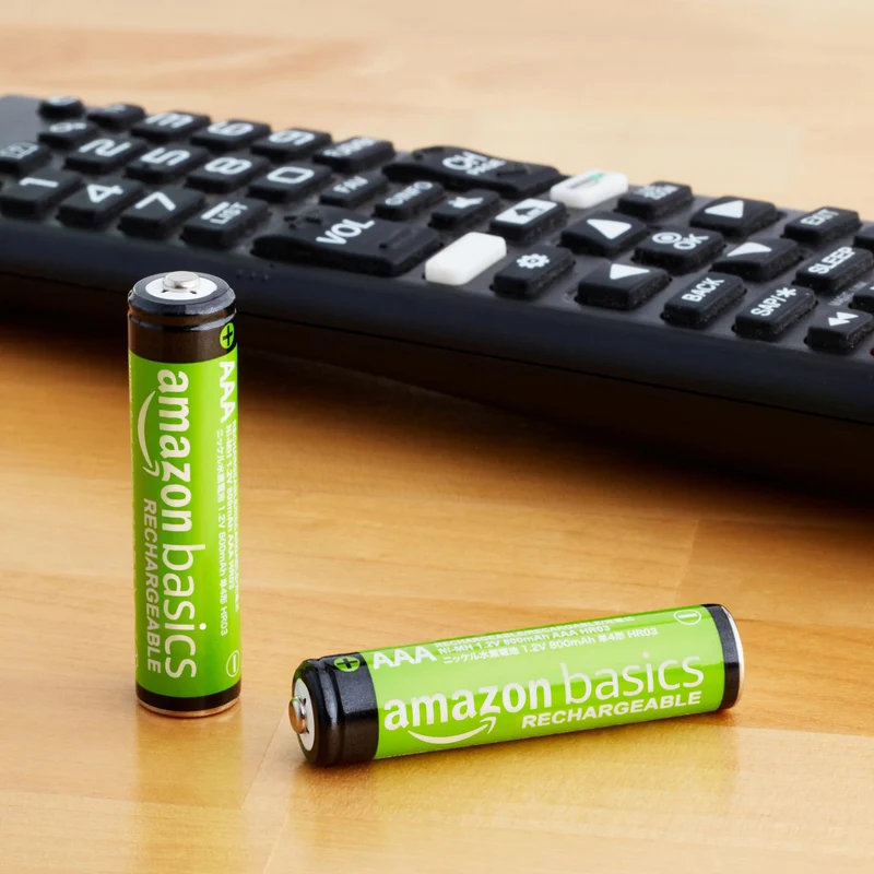 Amazon Basics Piles NiMh rechargeables AAA (Lot de 16) 800 mAh pré-chargées