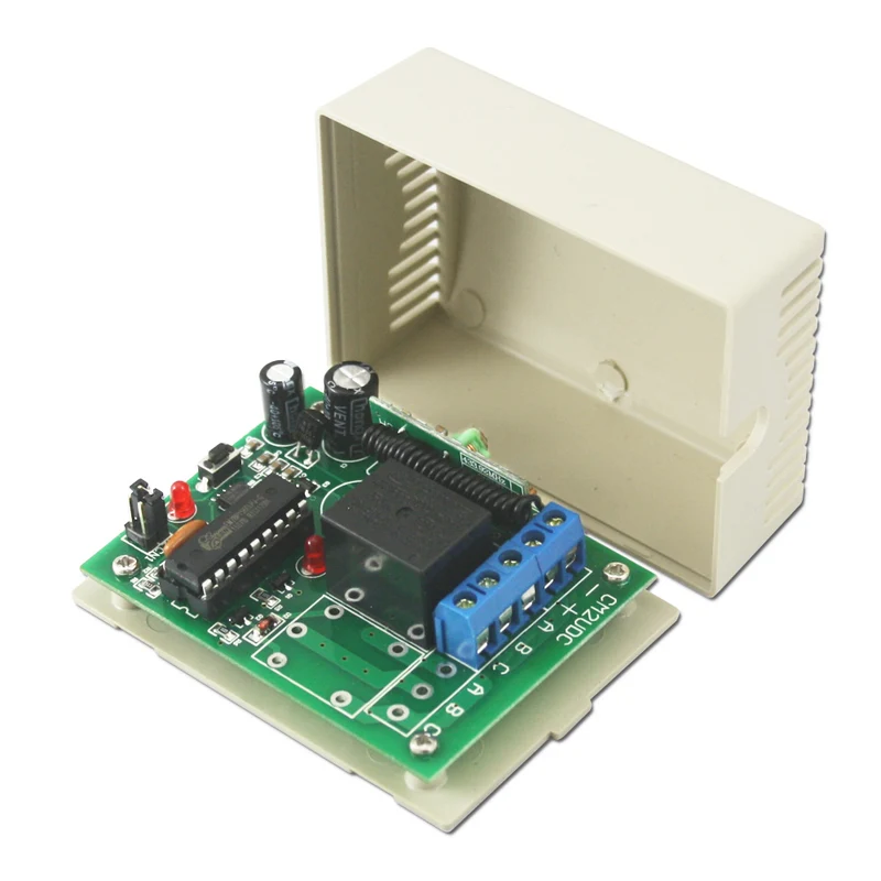CC Kit Télécommande Sans Fil avec 12 Interrupteurs Radio et 1 Émetteur (Modèle: 0020359)