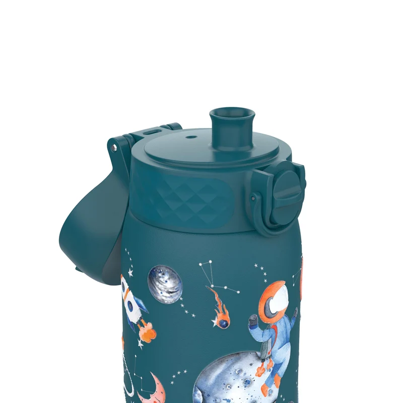 Ion8 Gourde Isotherme Enfant, Inox, 320ml, Anti-Fuite, Facile à Ouvrir, Verrouillage Sécurisé, Lavable au Lave-Vaisselle, Poignée de Transport, Durable, Acier Inoxydable, Motif 3D Espace
