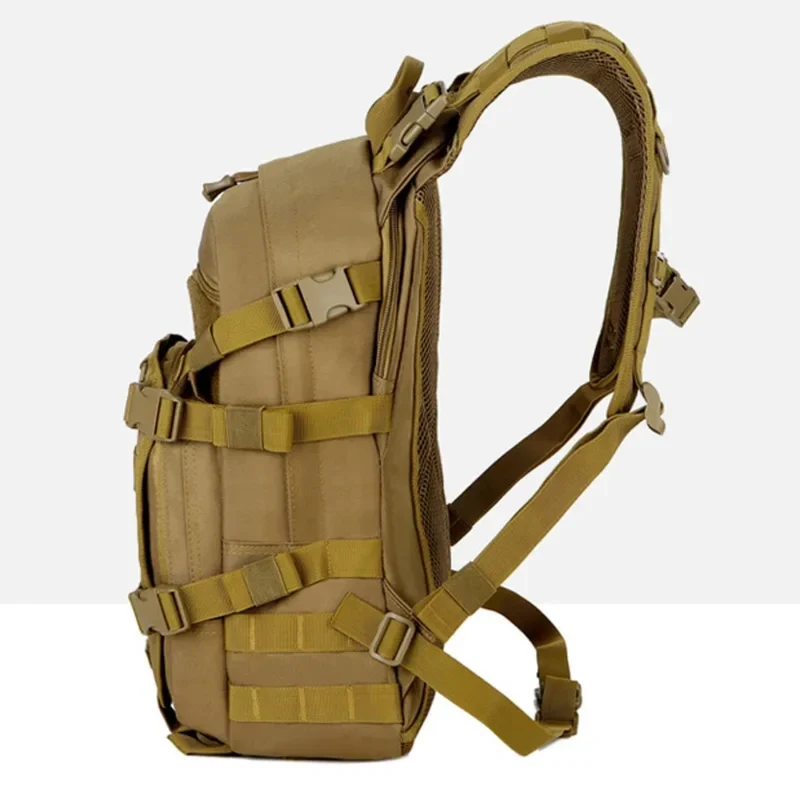 Sac à dos de type militaire Maverick 25 L