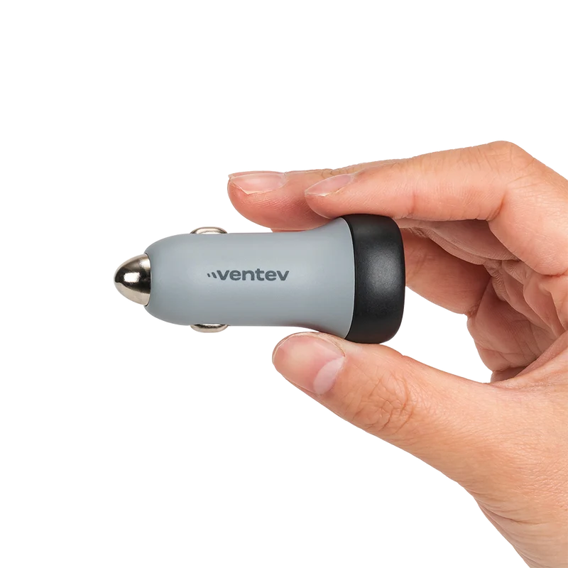 30W ULTRAFAST USB-C Universal Car Charger and USB-C to Apple Lightning Cable