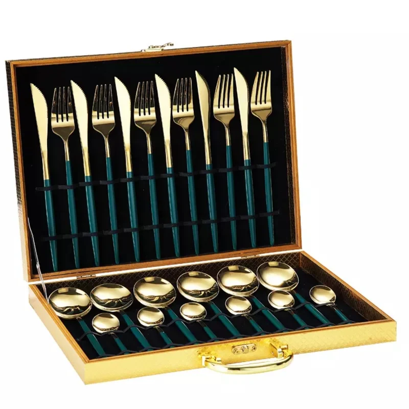 Set de couverts ODILE de 24 pièces