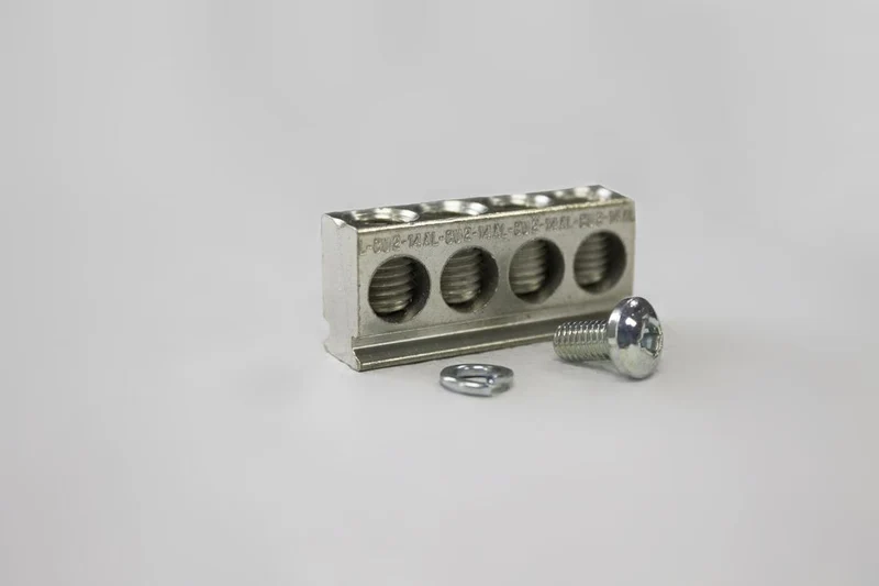 GROUNDING KIT FOR TROUGH/BOX FT FB C T SERIES