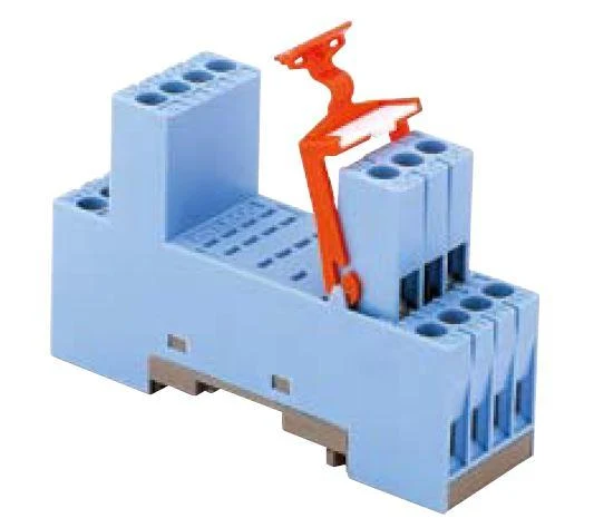 RELAY SOCKET 14-BLADE DIN/PANEL MOUNT