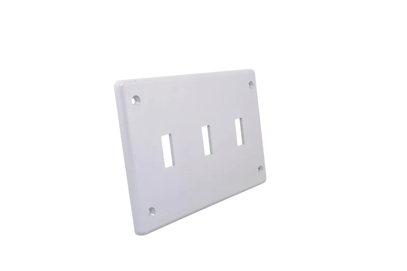 COVER PLATE PVC RIGID 3G FOR 3 SWITCHES