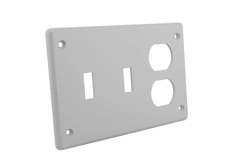 COVER PLATE PVC RIGID 3G DOUBLE SWITCH/SINGLE RECEPTACLE