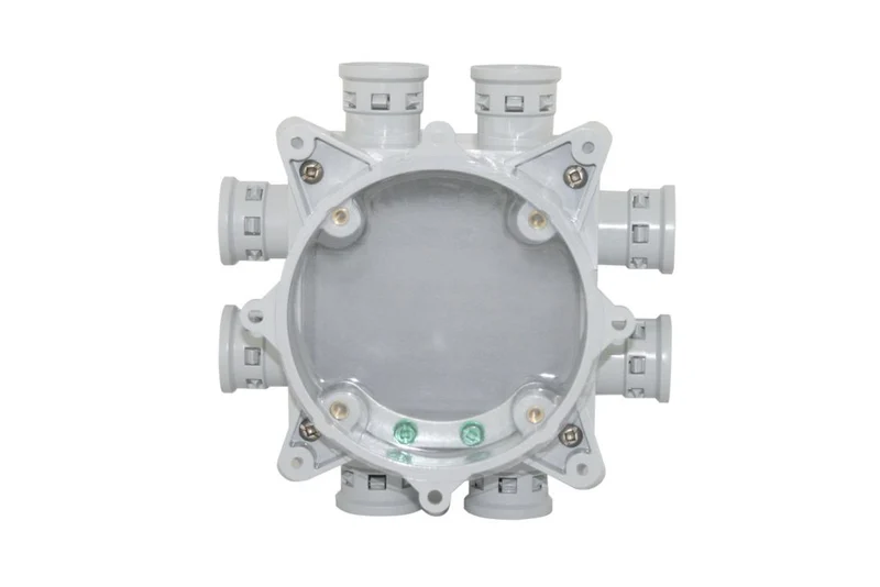 SLAB BOX 8X1/2" WITH CONNECTORS PVC FLEX