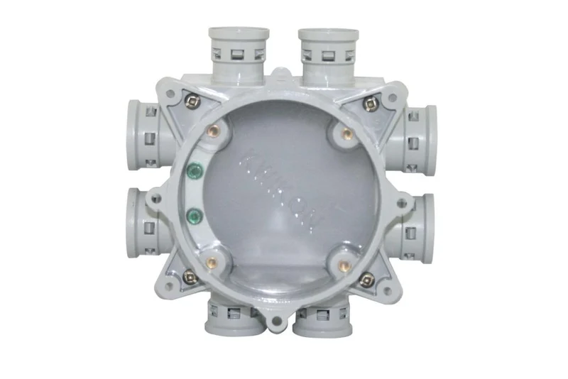 SLAB BOX 4X1/2",4X3/4" WITH CONNECTORS PVC FLEX