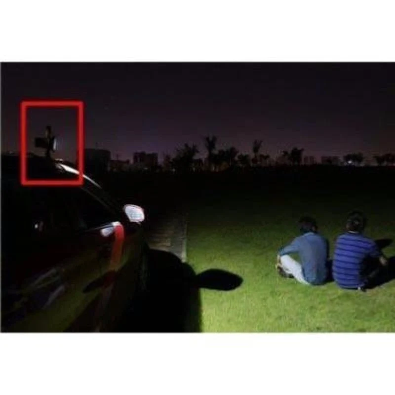 Projecteur LED 30W pour Chantier IP65 Portable + 3M de câble
