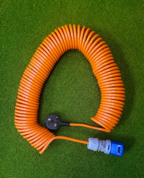 Caravan and Campervan Mains Hook Up Lead, with IP44 Socket and UK Plug
