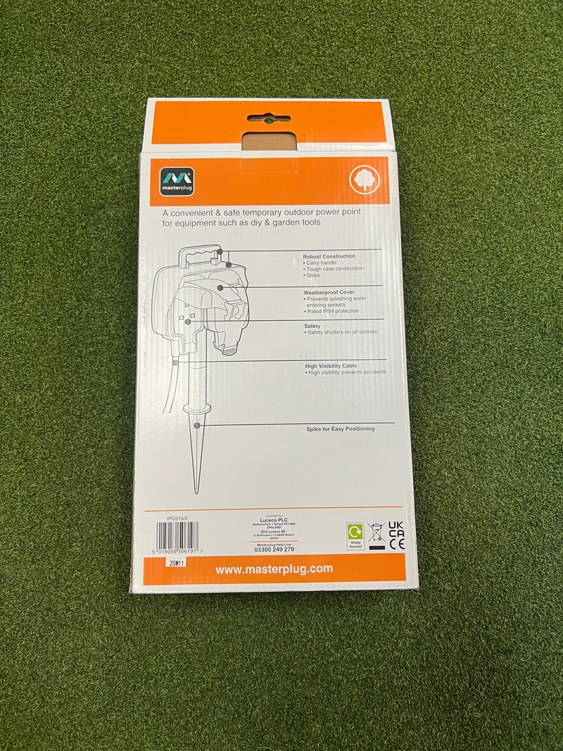Garden Spike with 2 Weatherproof Sockets and 15m Cable