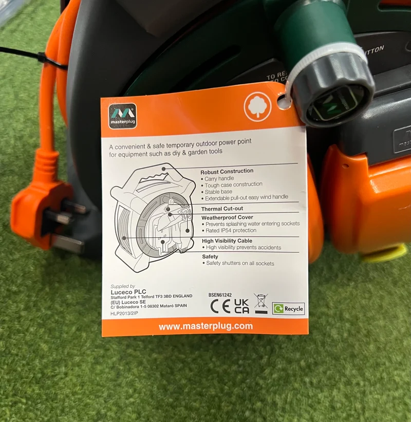 Outdoor 20m Cassette Reel with 2 Weatherproof Sockets