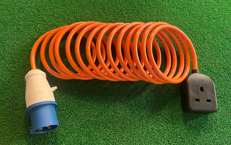 Extension Lead with an IP44 Plug and a Single Socket