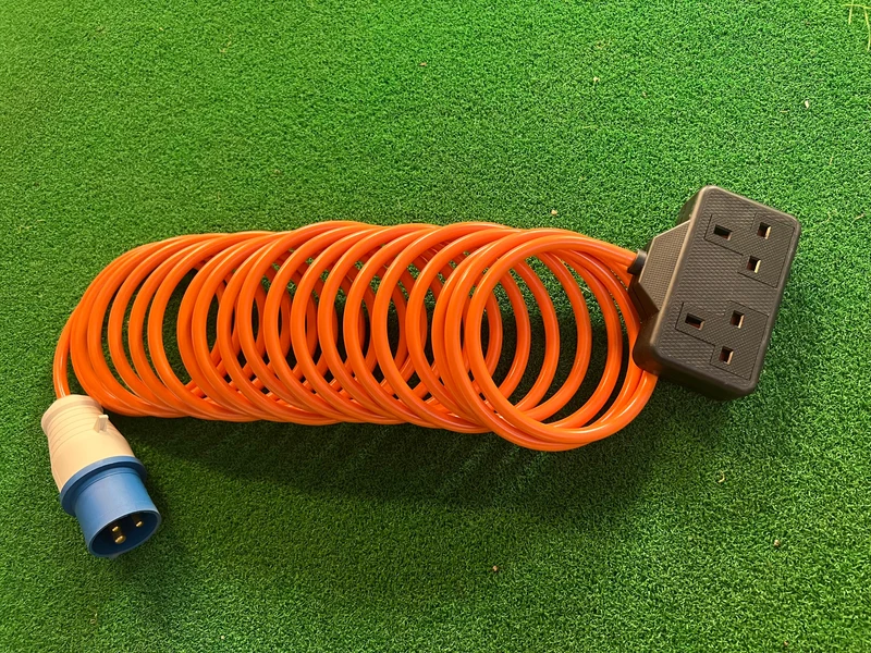 Camping and Caravan Mains Hook Up Lead, with IP44 Connector and 2-way Socket