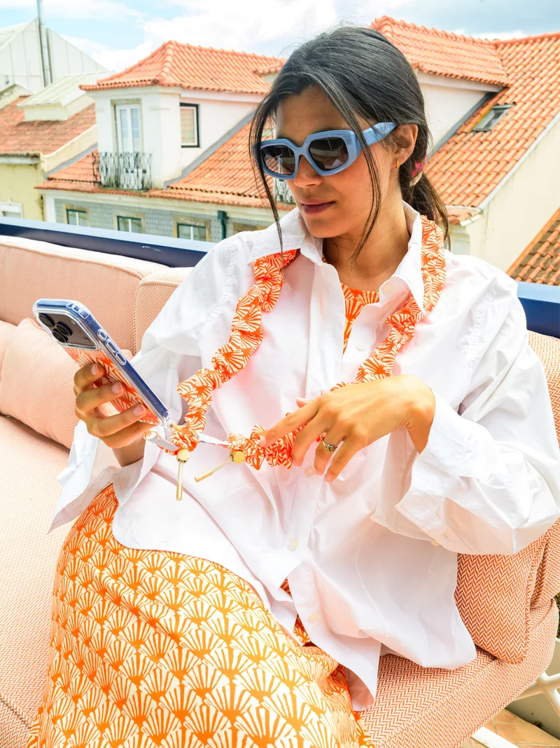 Coque Coquillage + Bandoulière Scrunchie Paloma x CHARLOT