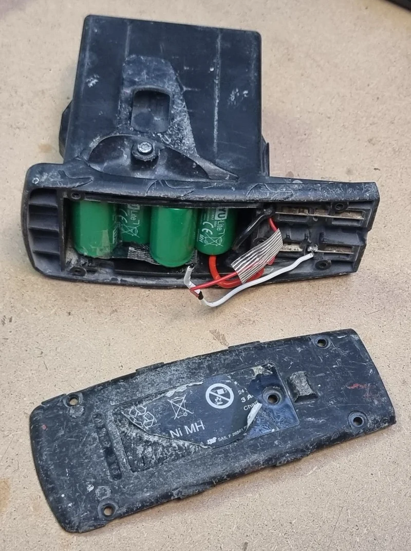 Reconditionnement batterie SPIT 328 24V 3000mAh NiMH
