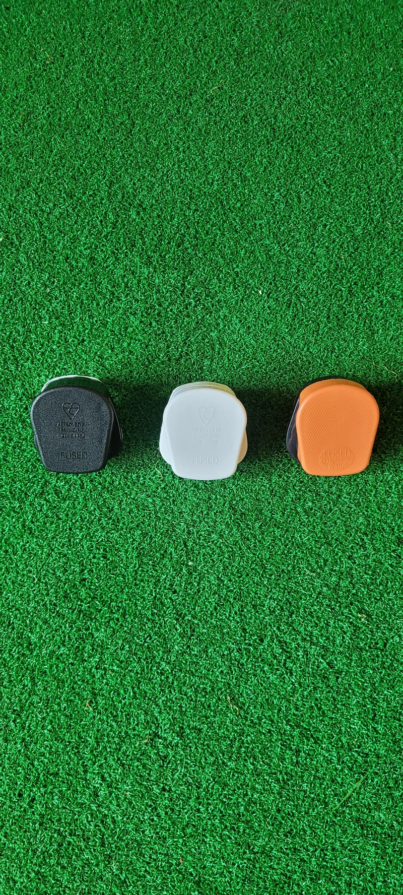 3 Pin UK Rewireable Plug 5A (Available in Black/White/Orange)