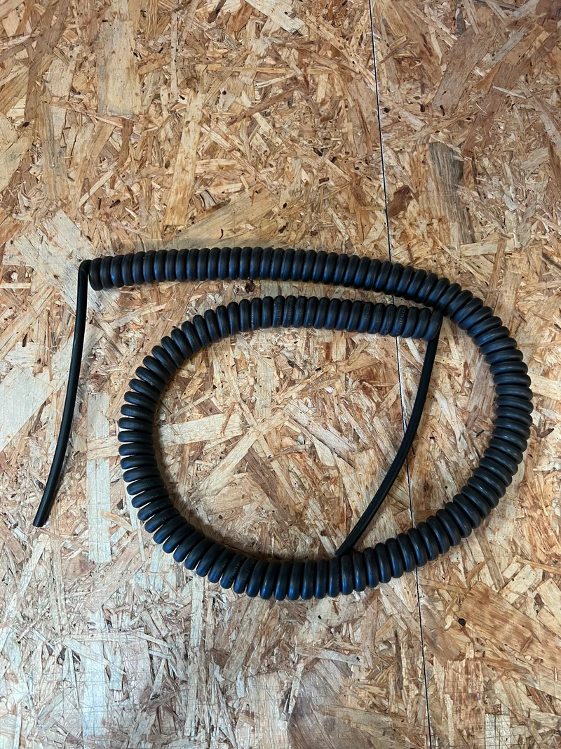 4 Core 0.75sqmm Black Coiled LSZH Power Cable