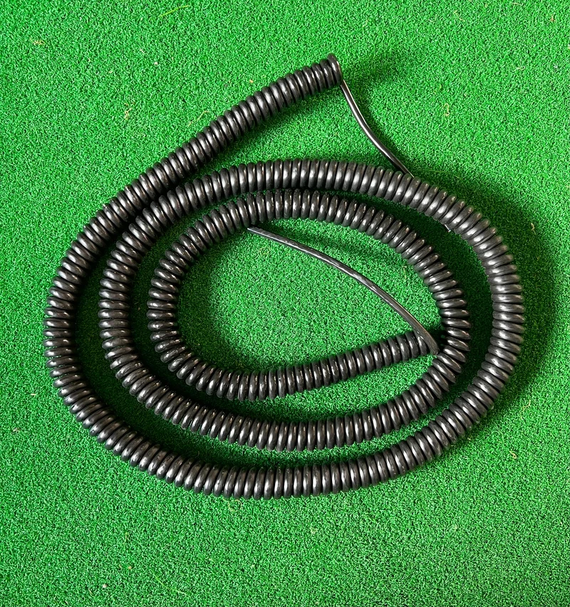 6 Core 0.5sqmm, Coiled Black PUR Power / Data Cable