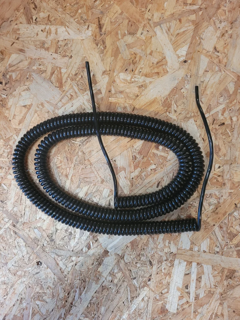 2 Core 0.5sqmm Coiled Black PUR Power / Data Cable