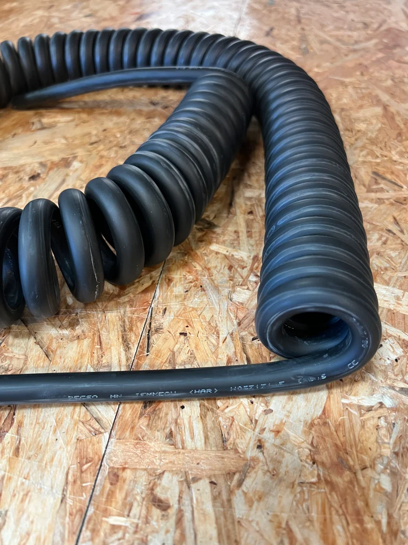 4 Core 2.5sqmm Coiled LSZH Black Power Cable