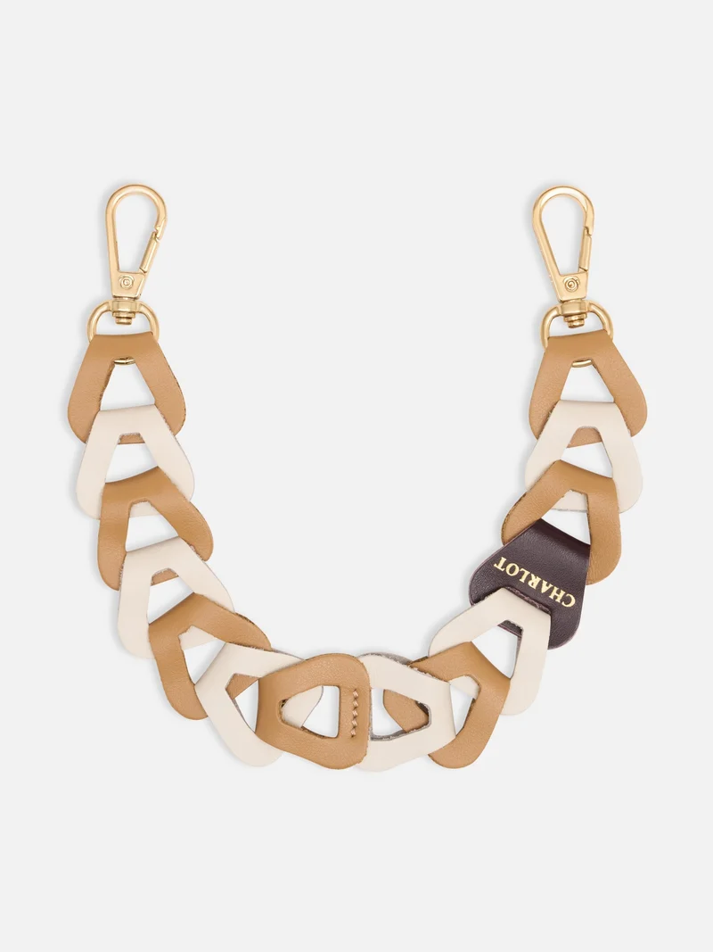 Mel Cuir Court Cappuccino