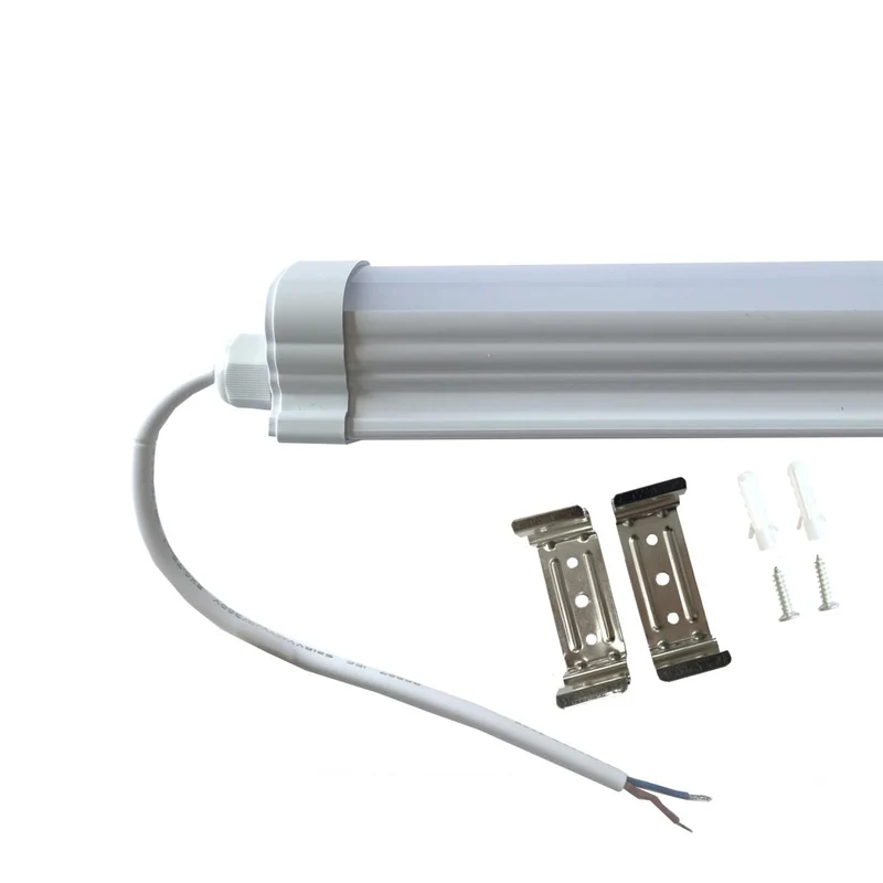 Réglette LED étanche 150cm 50W IP65