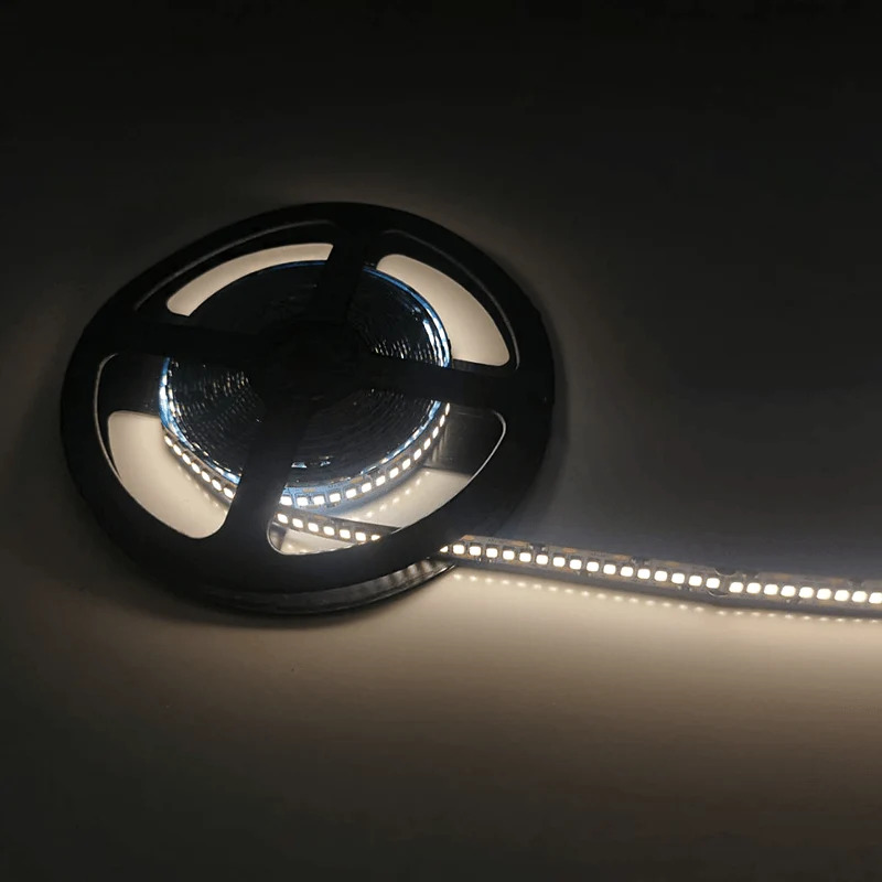 Ruban LED 12V 5M 2835 IP20 240LED/m