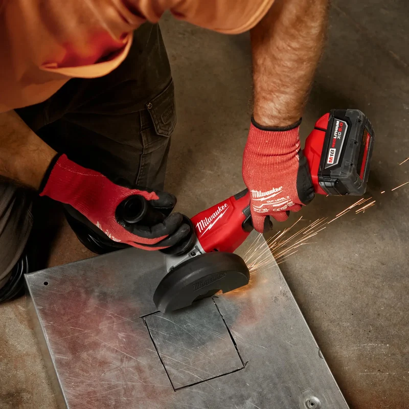 Meuleuse à tronçonner sans balais M18™ 4-1/2" / 5"
