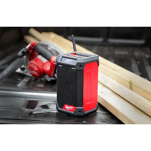 Radio + chargeur M12 Milwaukee