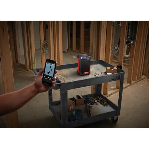 Radio + chargeur M12 Milwaukee