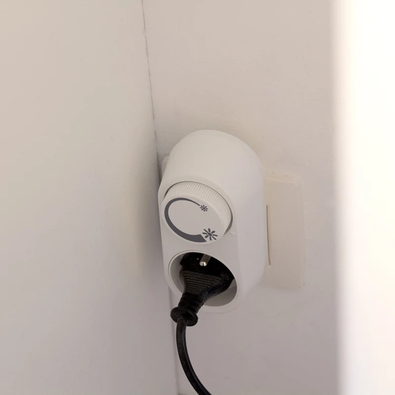 Prise dimmer, réglage de luminosité - Chacon