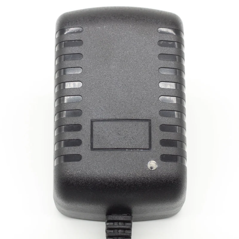 Adaptateur d'Alimentation CC 12V 1A Standards Européen Américain Britannique Australien (Modèle 0010124)