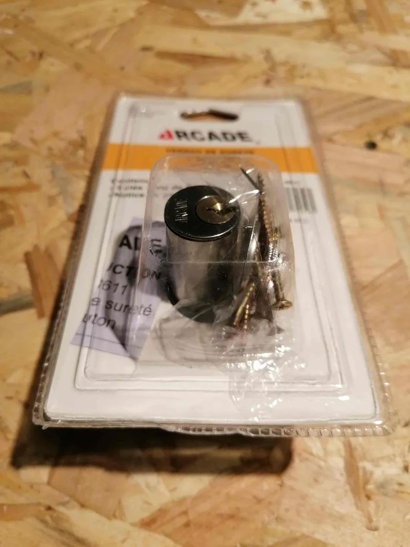Verrou de sureté a bouton + 3 clés pour porte entrée - sécurité gâche réversible