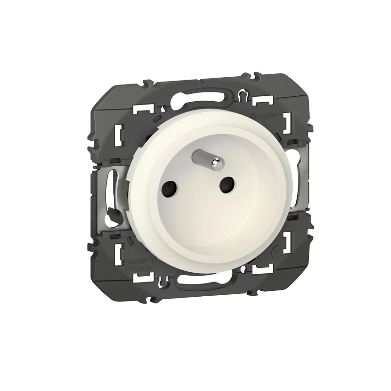 Prise Easyréno 2P+T 16A Dooxie - Legrand