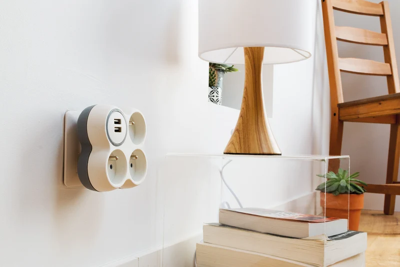 Multiprise triplite 16A avec 2 ports USB - Zenitech
