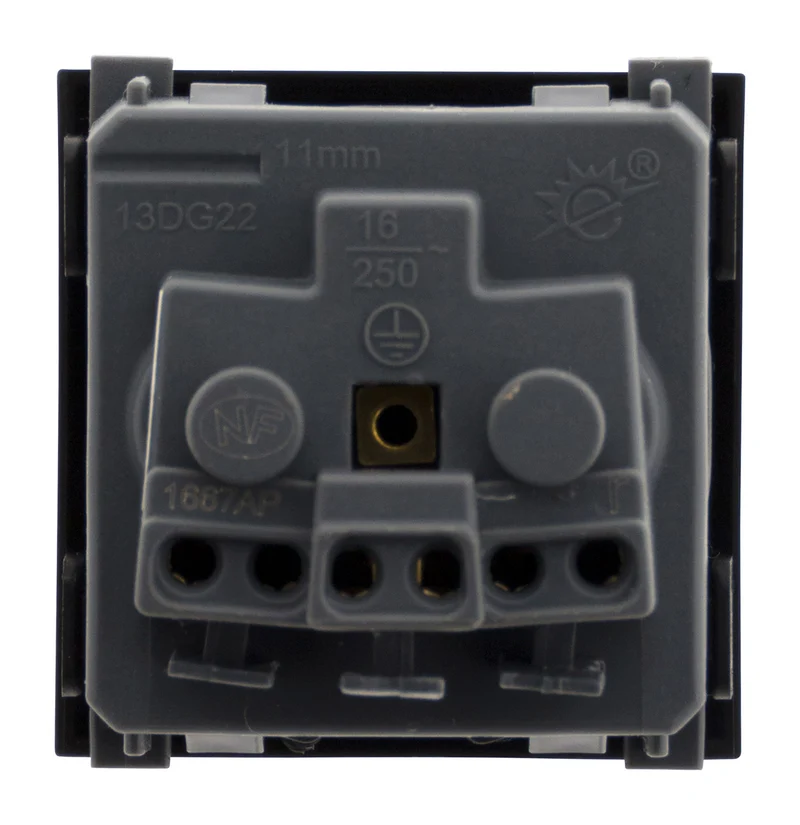 Prise 2P+T connexion auto moteur seul - Simplea - Zenitech